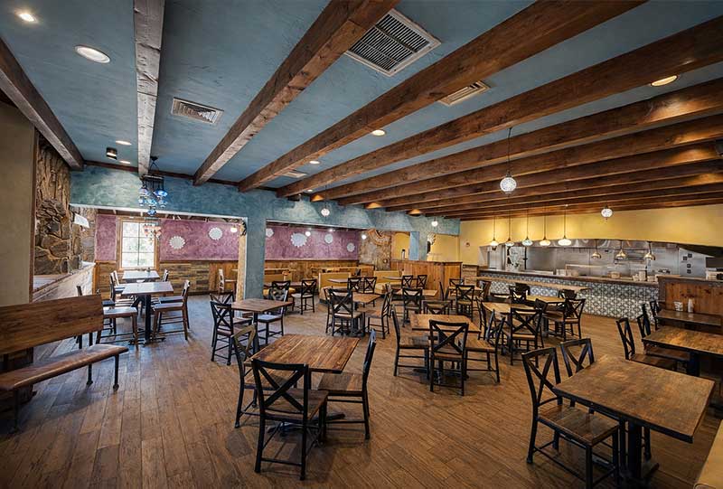 Restaurant for lease in Cedar Park Texas with Tuscan and Mexican style.